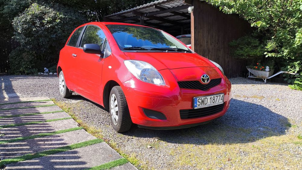 Toyota Yaris dobry stan krajowy