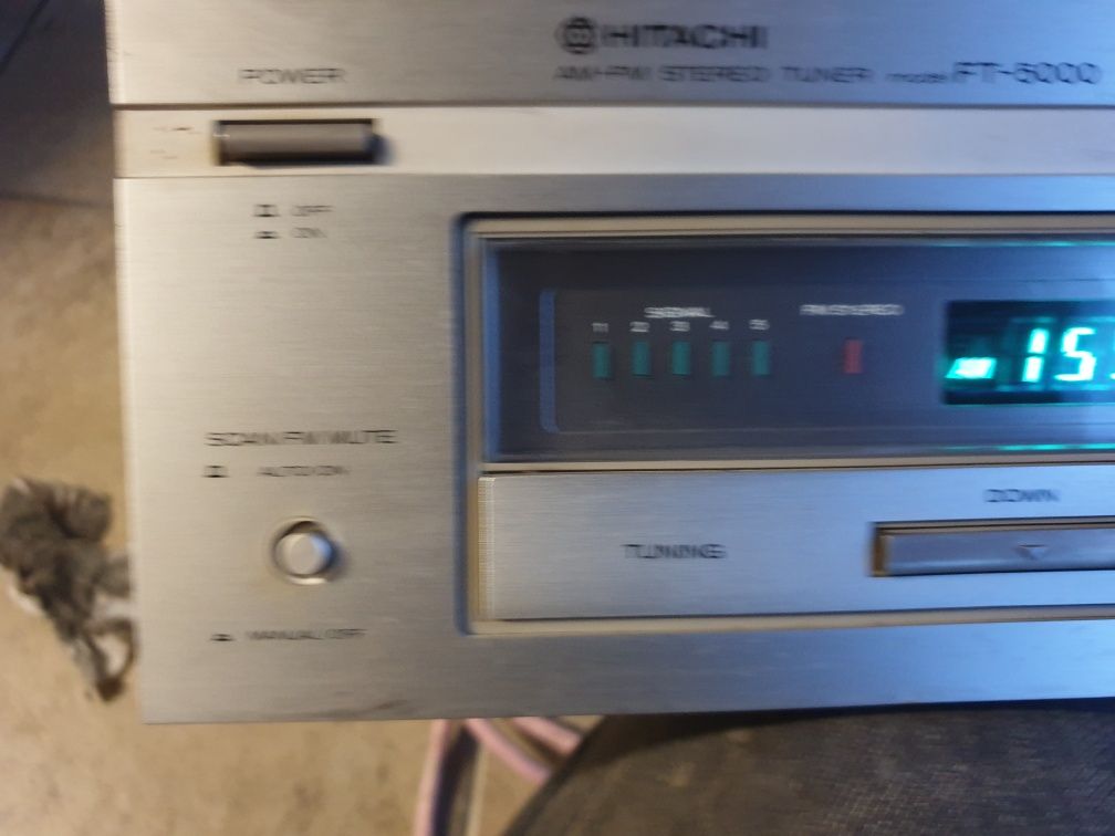 Tuner hitachi ft500.