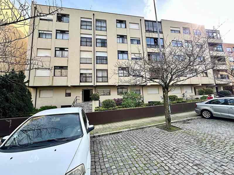 Apartamento T0 na Senhora da Hora