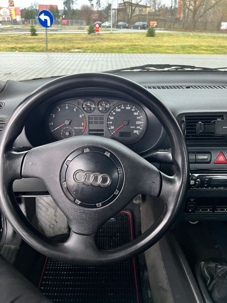 Audi A3 8L 1.8 +Gaz