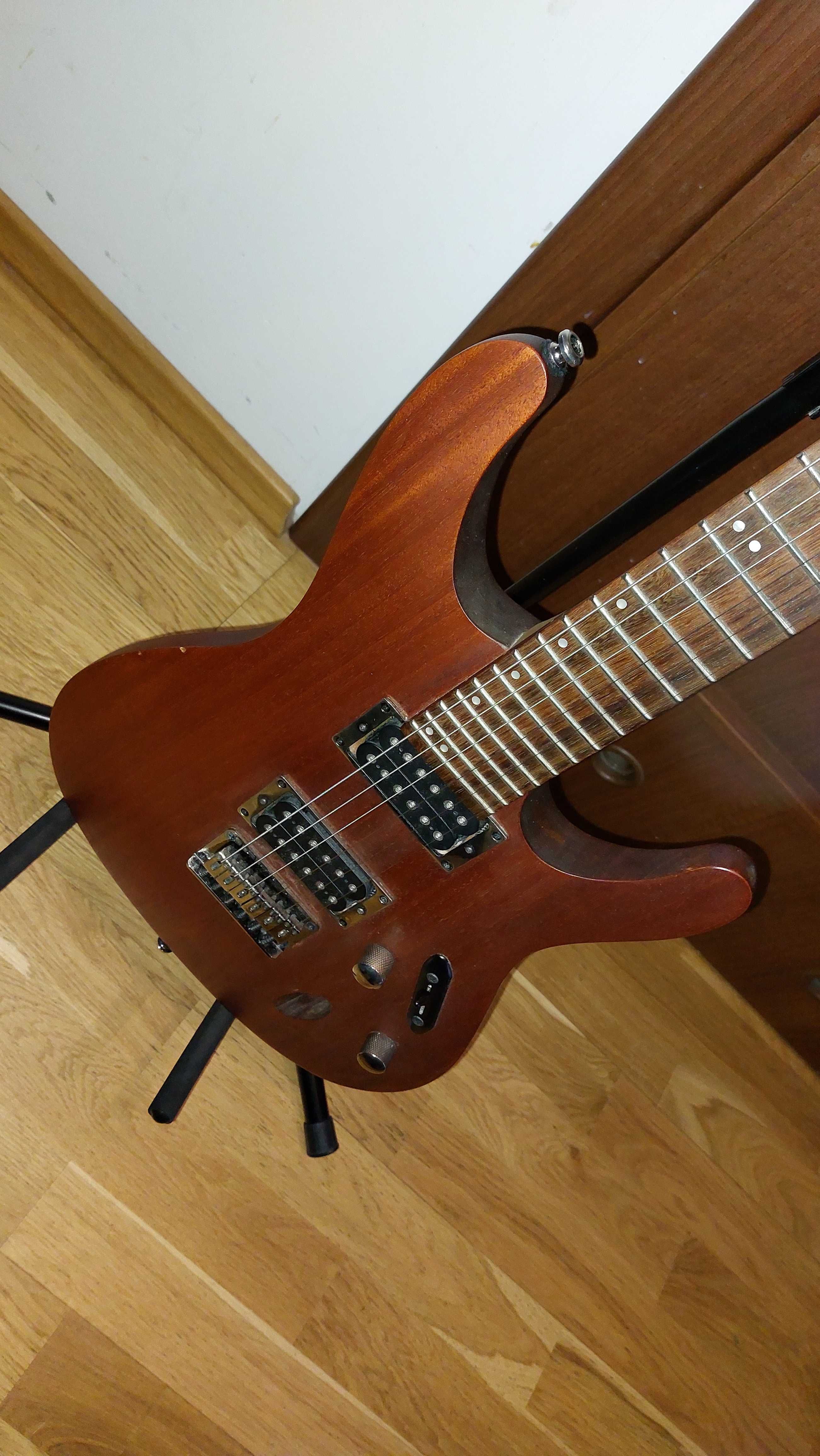 Ibanez S521 MOL - gitara elektryczna, klucze blokowane + pokrowiec