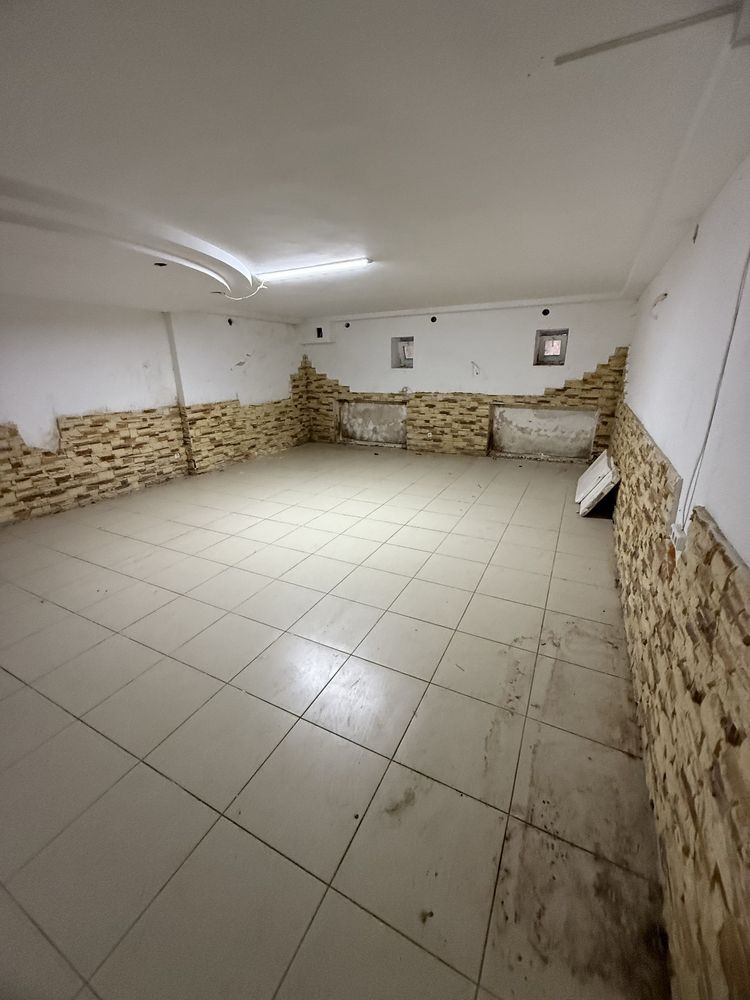 Оренда приміщення по вул. Корольова 440 кв. м.