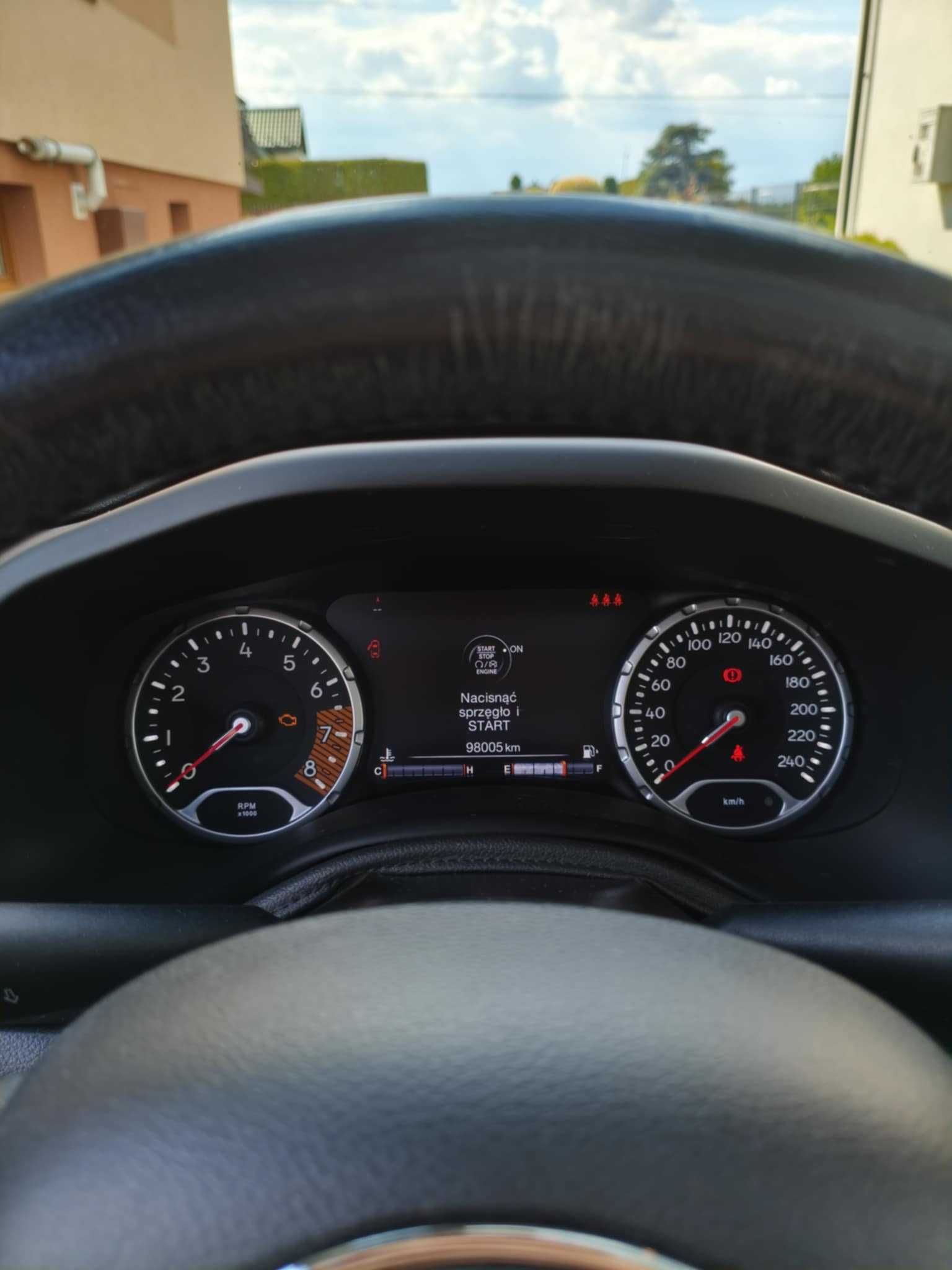 JEEP RENEGADE 1.0 GSE 120KM fajnie wyposażony