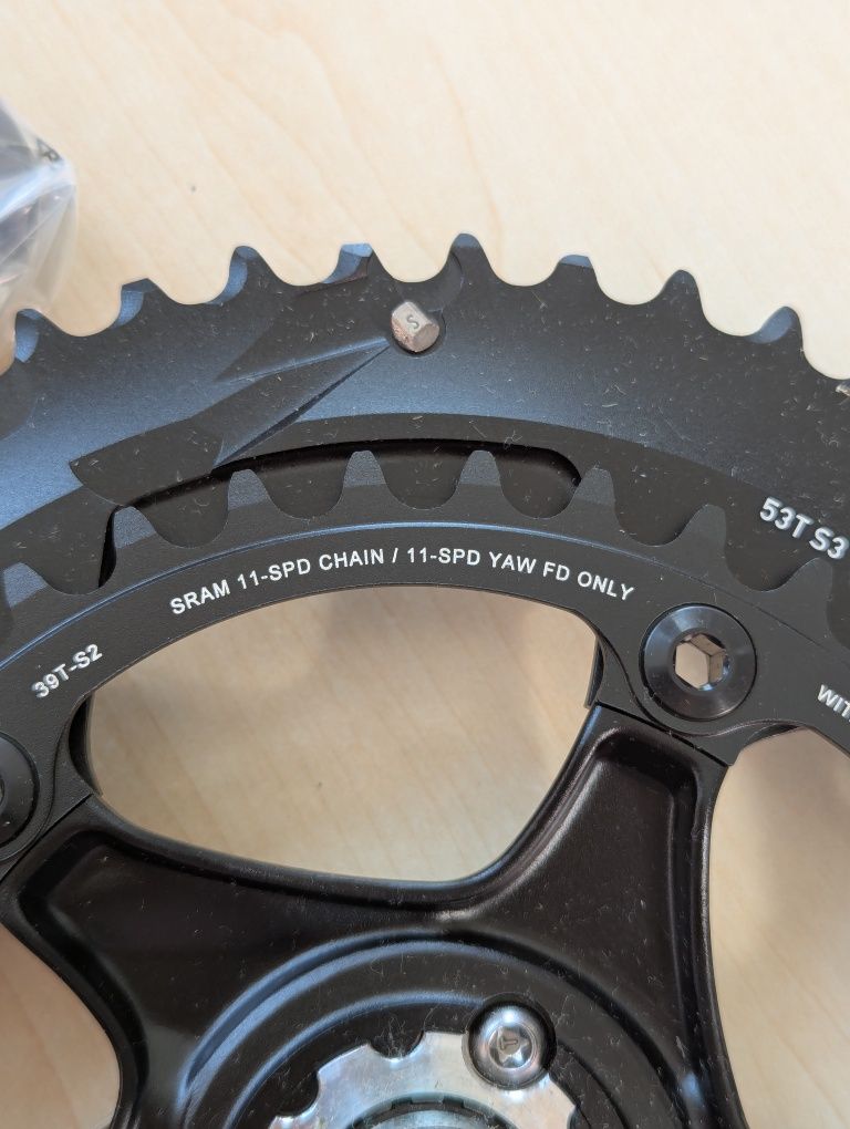 Mechanizm korbowy SRAM Force 22 GXP YAW (39-53T) czarny