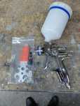 Pistolet lakierniczy