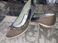 Sapatos Berluskas - Novos