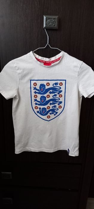 Дитяча футболка на 9-10 років