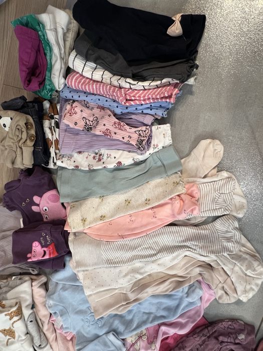 Duża paczka ciuszków niemowlęcych