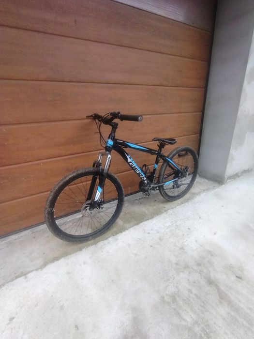 Цей велосипед не поломаний все з ним добре в стані ідеальному