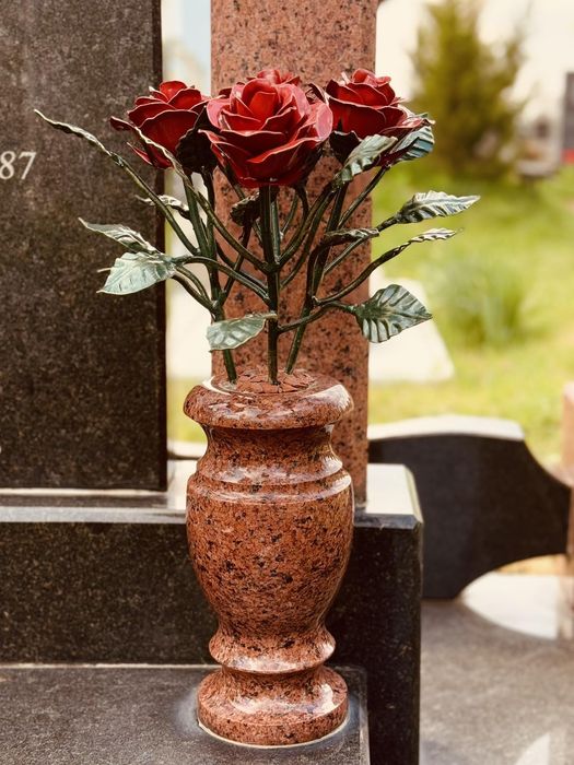 Ковані рози  ,Кованые цветы ,Металеві квіти,Ковані Троянди,Ковані рози