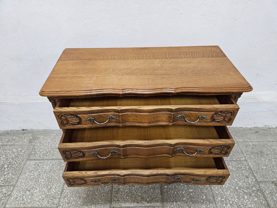 Ładna zgrabna komoda Ludwikowska z szufladami /