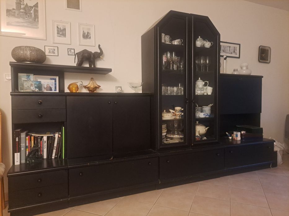 Witryna, barek, meblościanka czarna