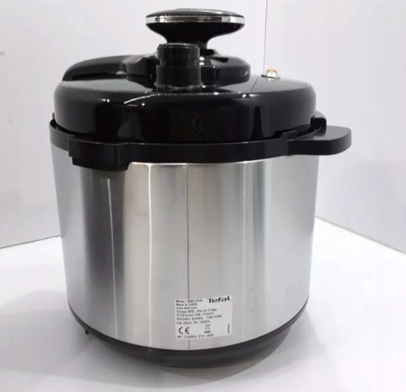 Multicoocer Tefal CY505E10