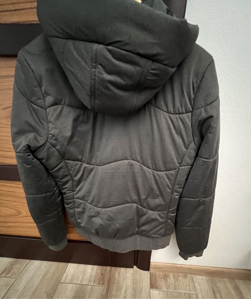 Куртка adidas neo жіноча