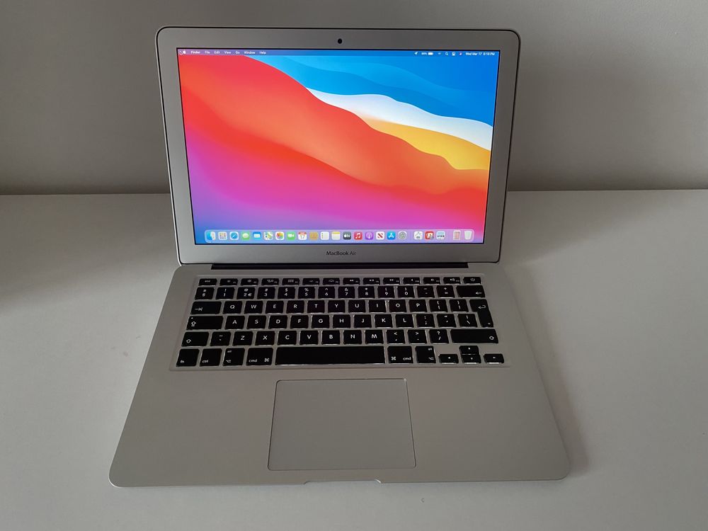 Macbook air 13 em otimo estado