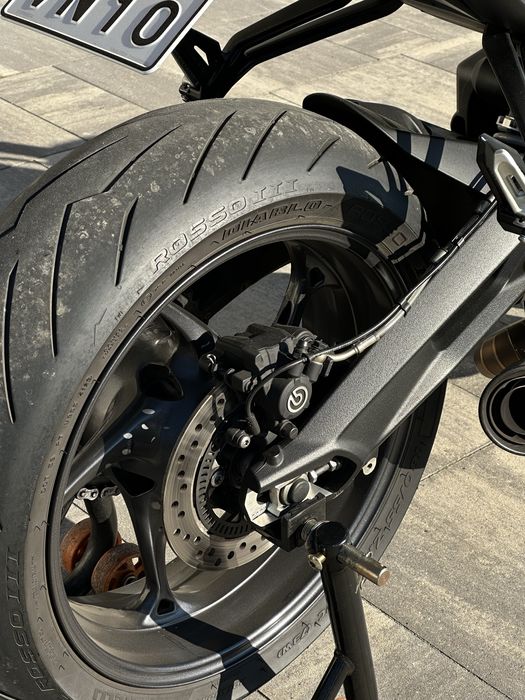 Triumph street triple 660s A2