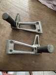 Pousa pes tdr 125