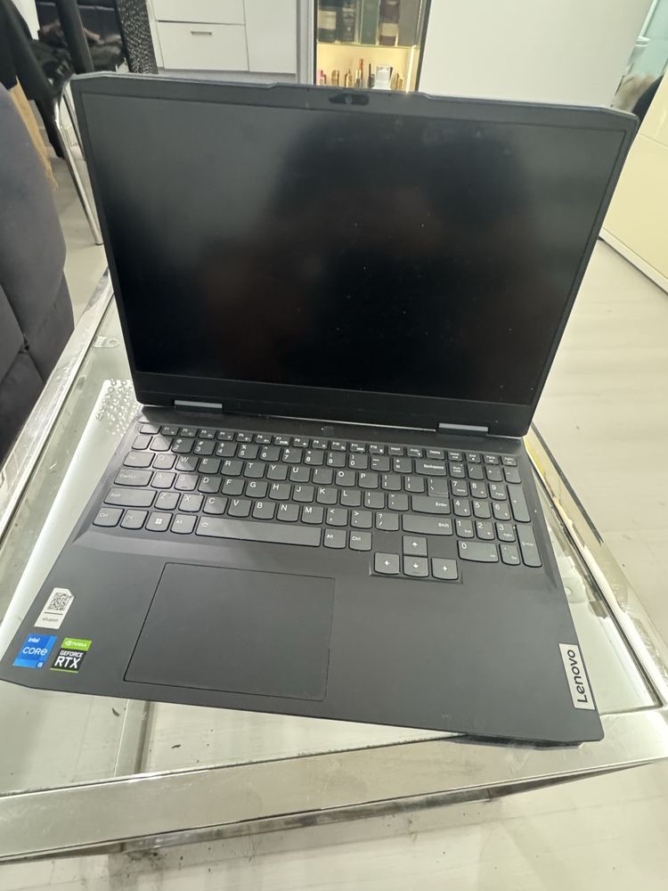Laptom Lenovo IdeaGaming 3 15IAH7 i5 12gen