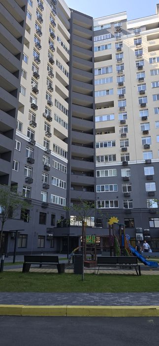 Срочно!  Без  комісії.  Борисо - Глібський  1 заселений,    однокімнат