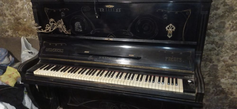 Фортепьяно старинное