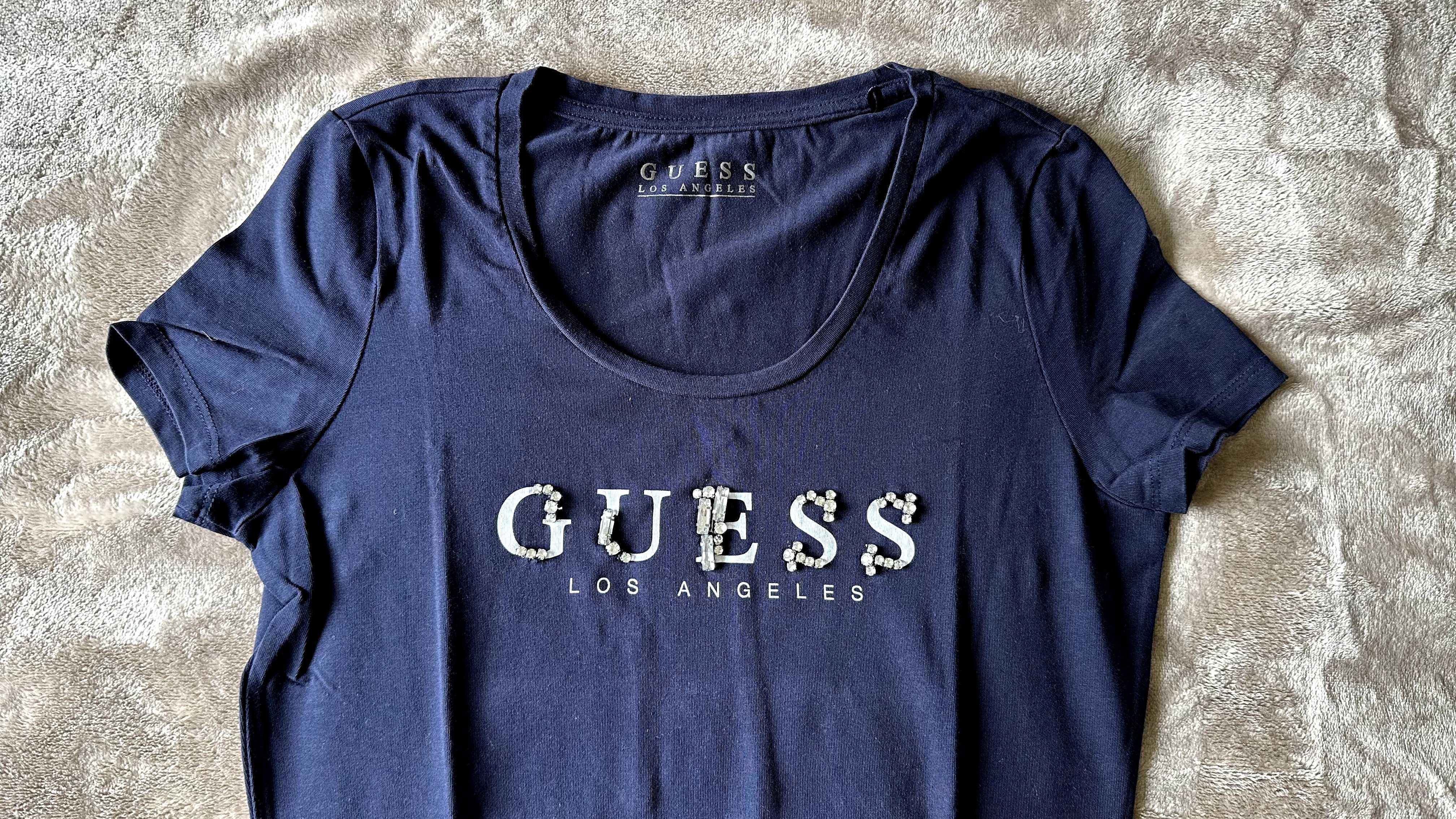 T Shirt Guess. como nova!