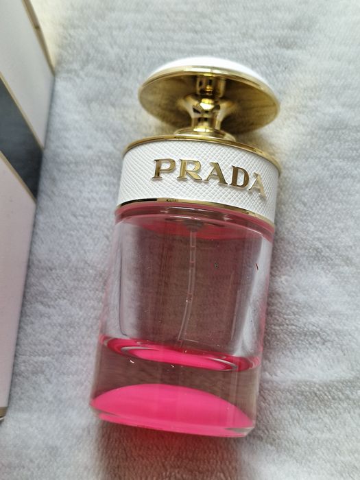 Puste Flakony po perfumach damskich prada ,miracle