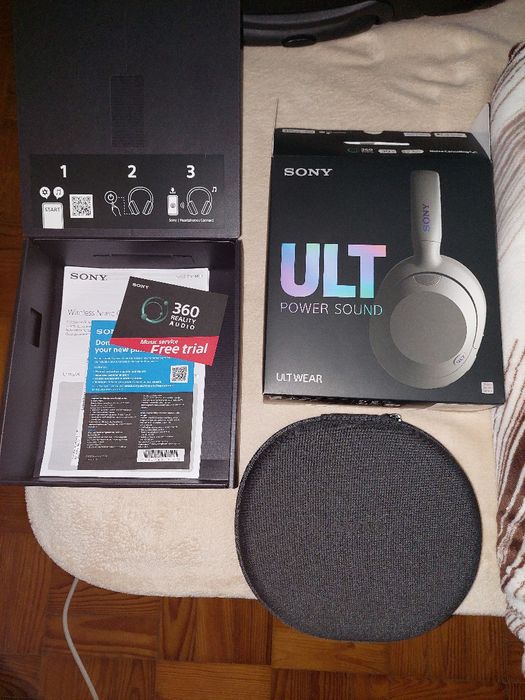 Vendo Auscultadores Bluetooth SONY ULT novos. Cor Branco
