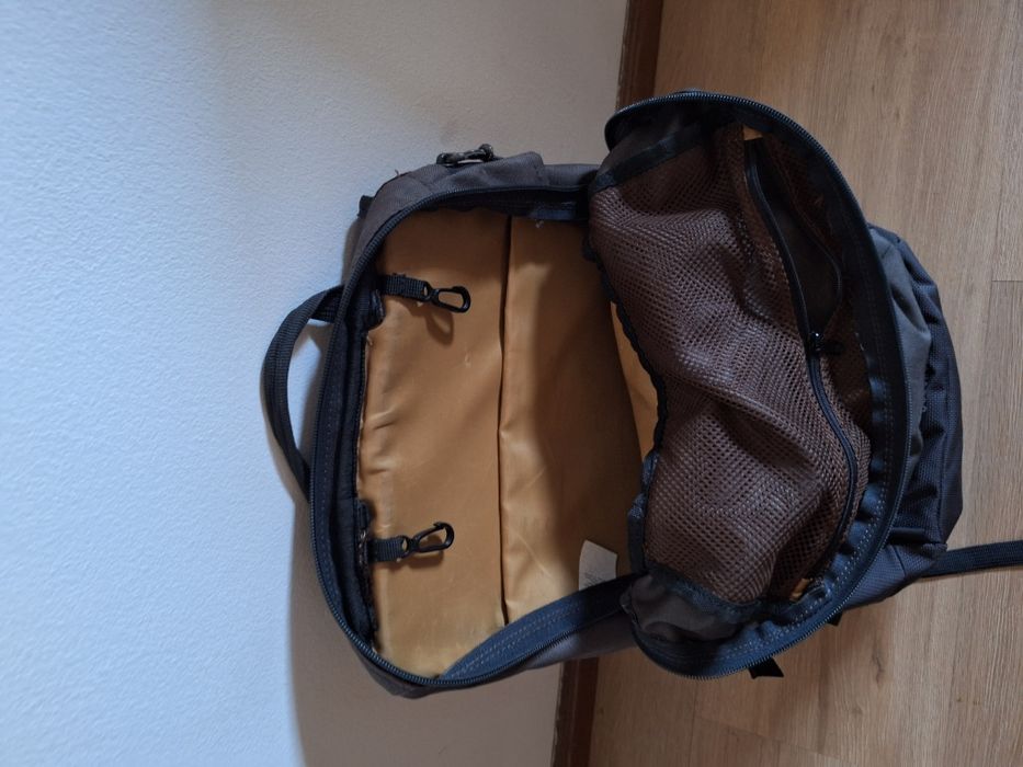 Mochila de caminhada Quechua 25l