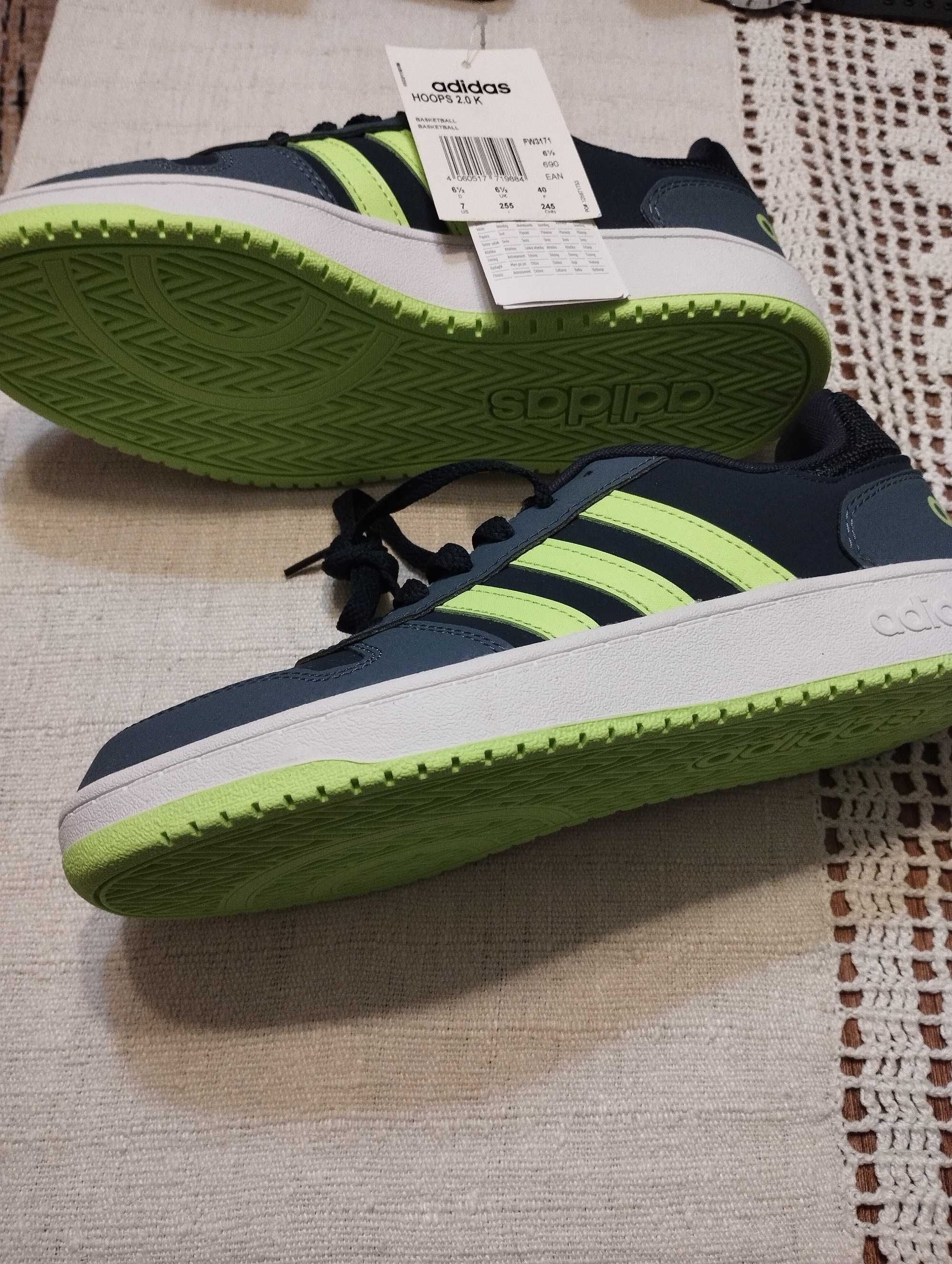 Adidas originais .