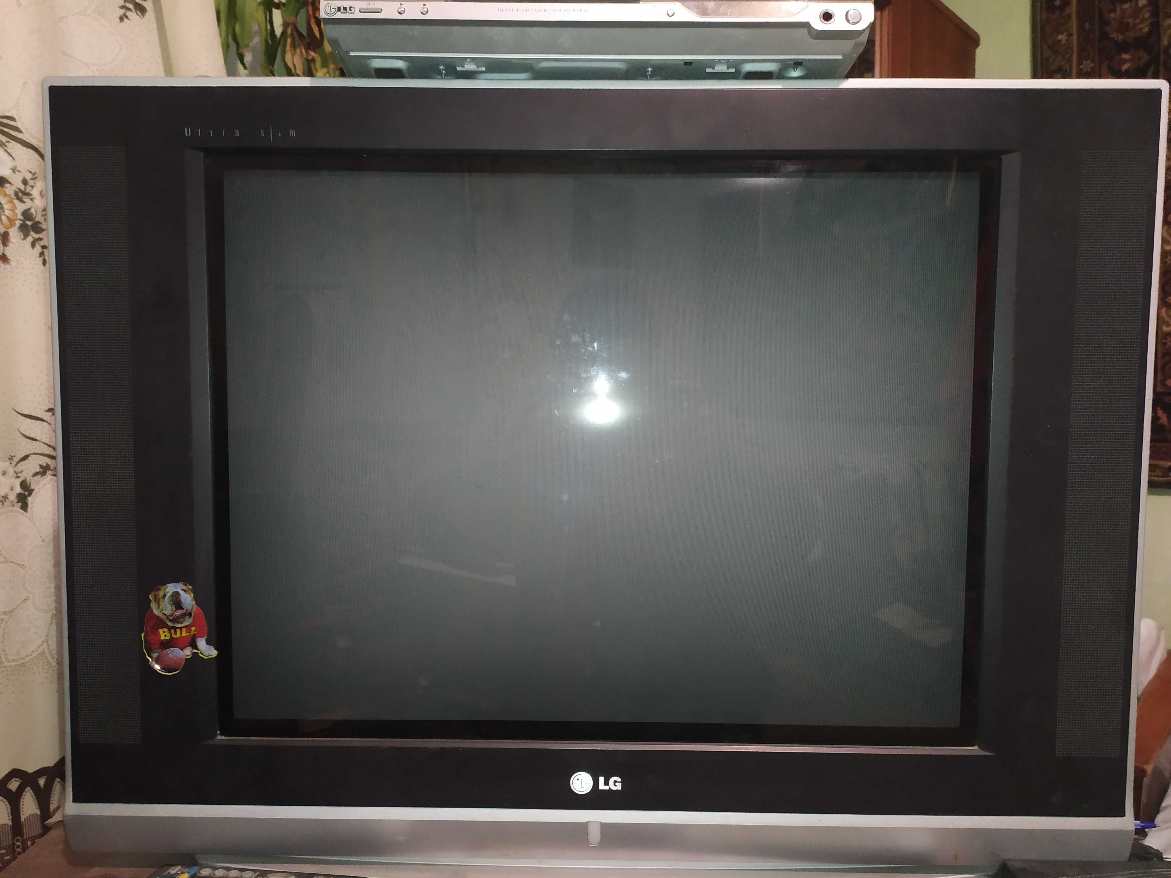 телевізор LG 29FS7RLX ;Т2 UKC