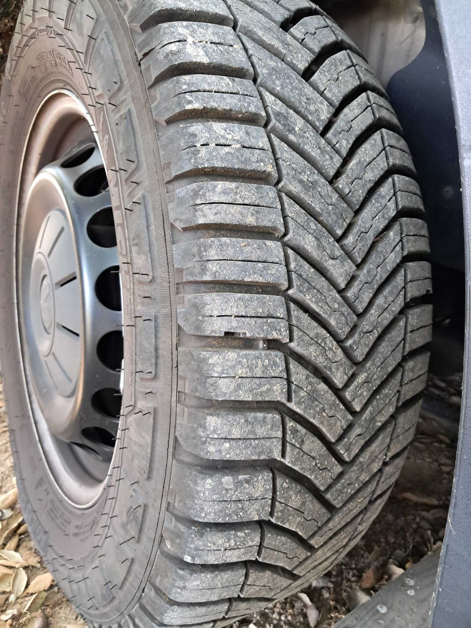 VW Crafter 2.0 TDi em estado impecável