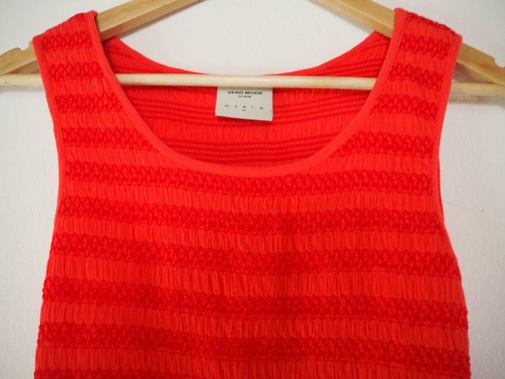 Czerwona sukienka vero moda 38 - M