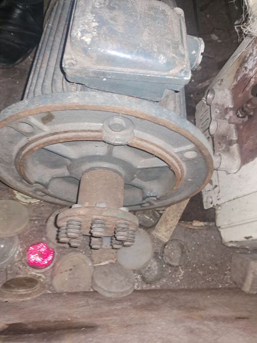 Електродвигун 11.5квт/3000об/хвхв