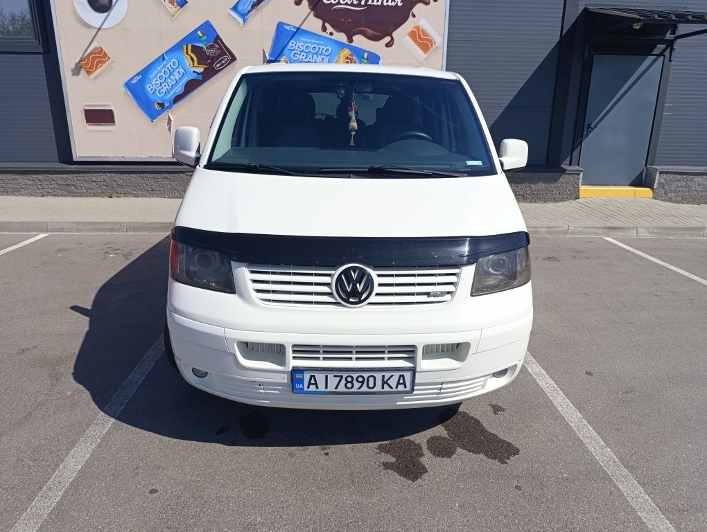 volkswagen transporter T5 2.5 АКПП  пасажир