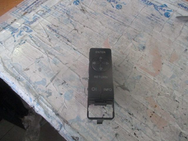 Interruptor 4B0919885 AUDI A4 1999 1999 NAVEGAÇÃO