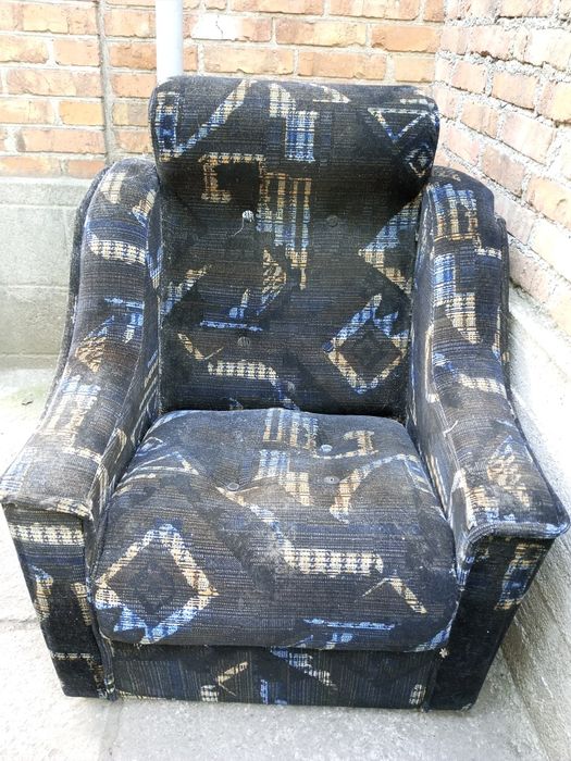 Кресло, не раскладное.