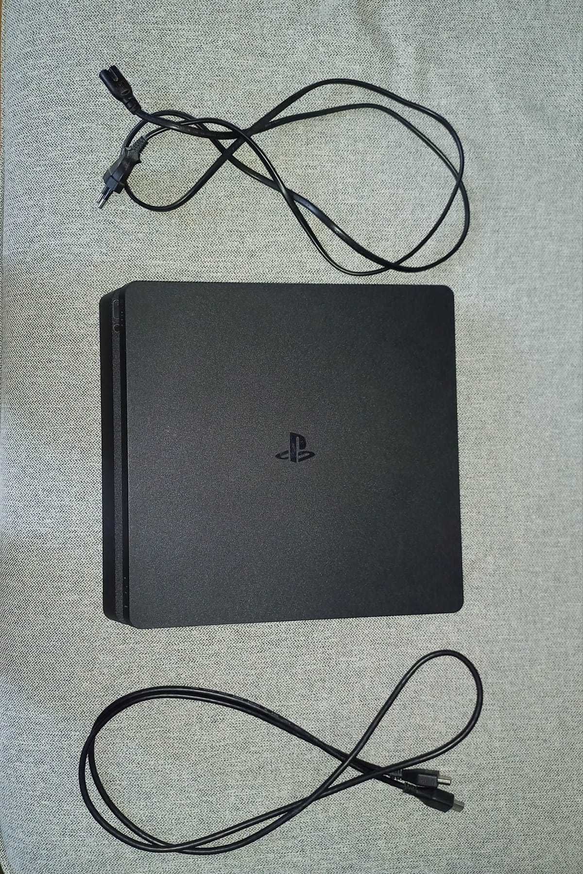 Konsola PS4 slim 500GB, plus kontroler