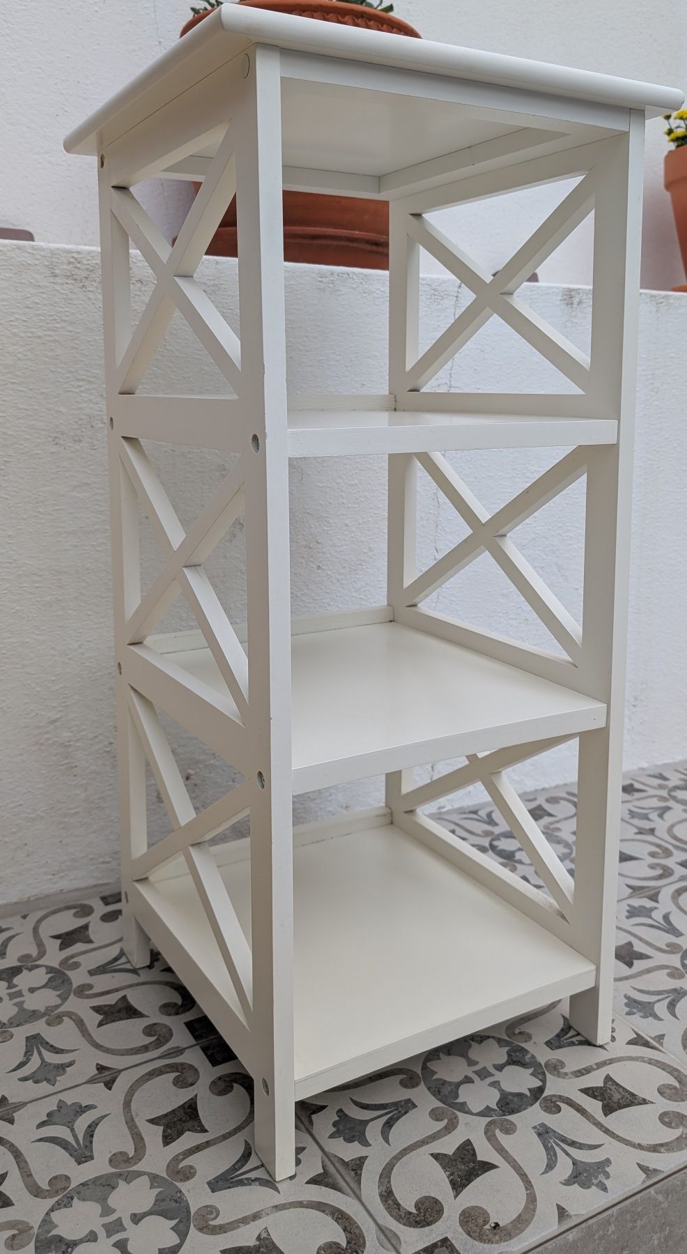 Móvel de apoio branco Jysk