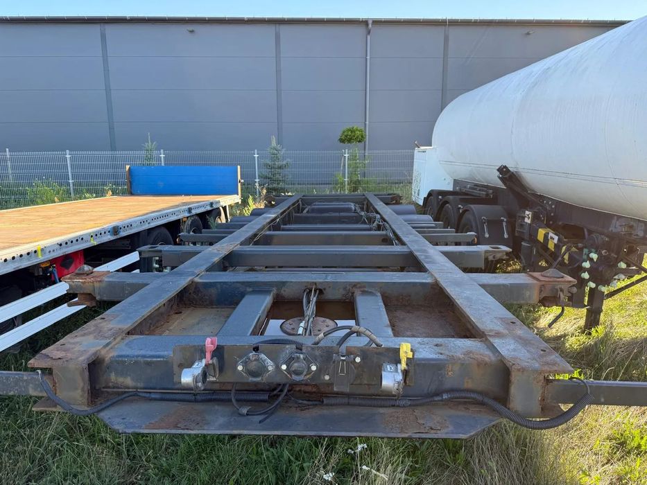 Wielton NS34  WIelton naczepa pod kontemer