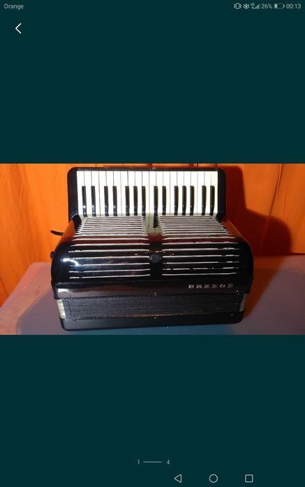 Akordeon basowy firmy HOHNER