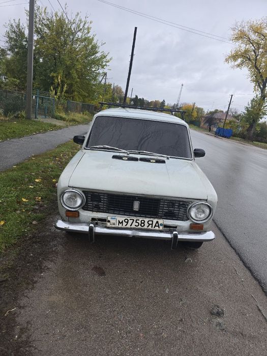 Продам срочно автомобиль  ваз