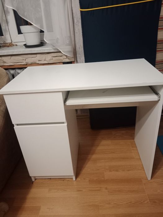 Biurko białe 50x90