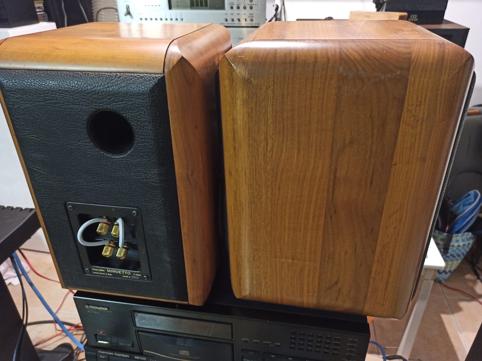 Sonus faber Minuetto 750€ s/suportes