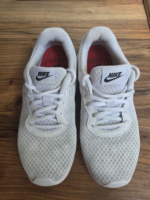 NIKE Tanjun GS białe