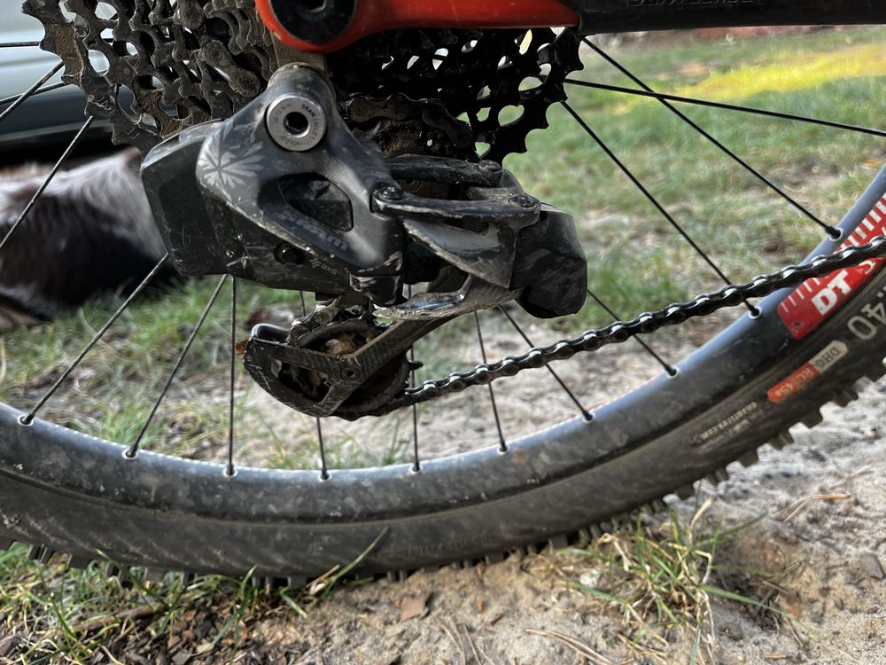 Rower MTB Enduro Santa Cruz MK4 mullet. Rozmiar L.