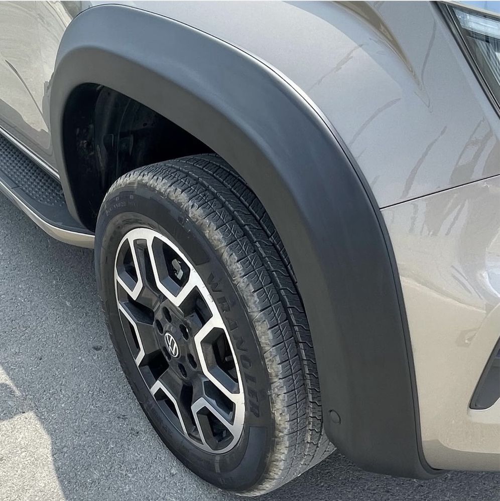 ABAS DOS GUARDA-LAMAS VW AMAROK 2023+