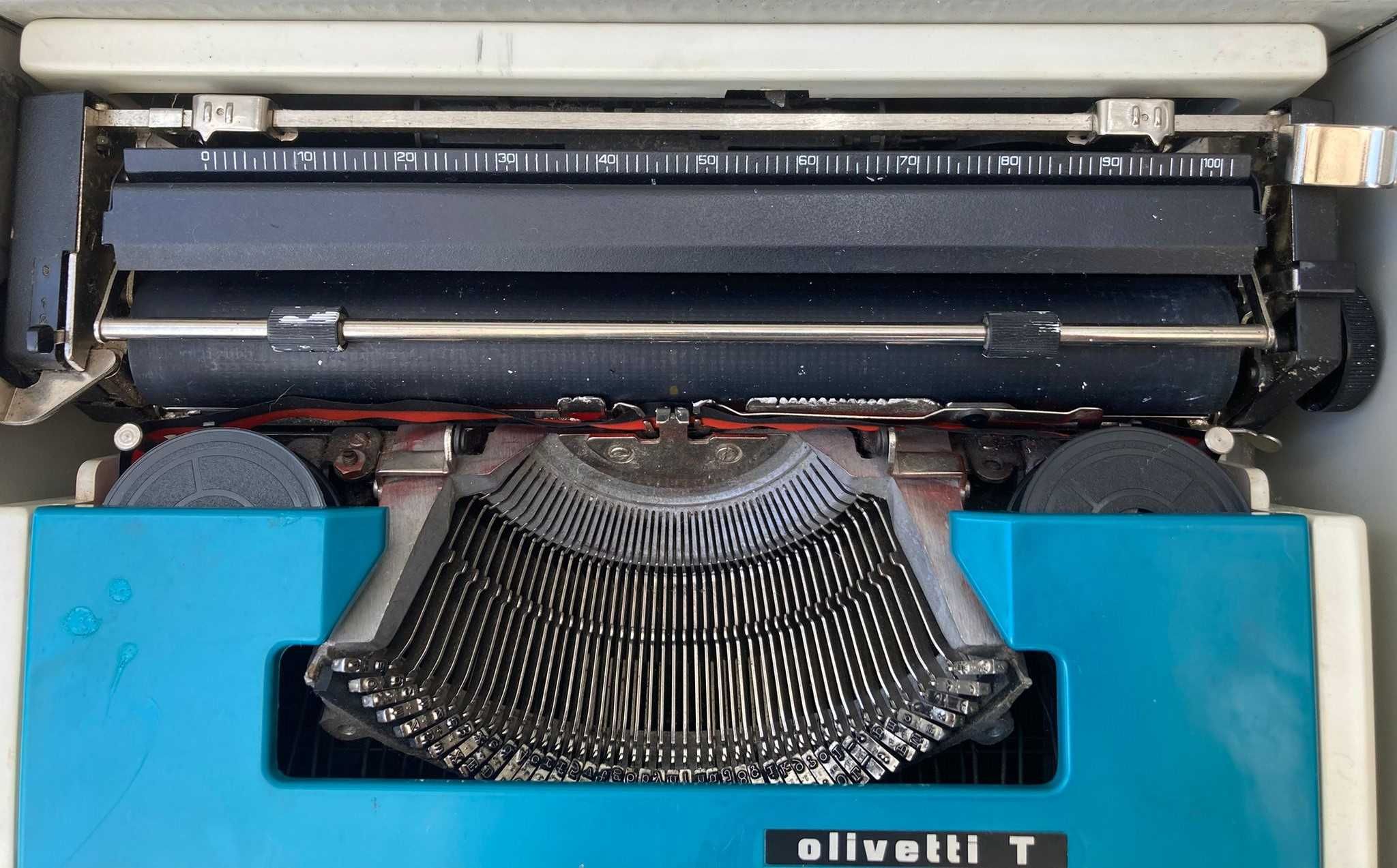 Máquina de Escrever Olivetti T