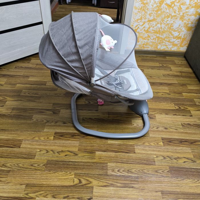 Продам колыбель -шызлонг.