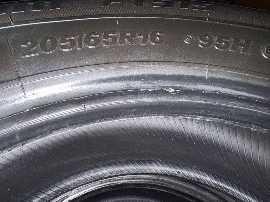 205/65/16 продам резину летнюю