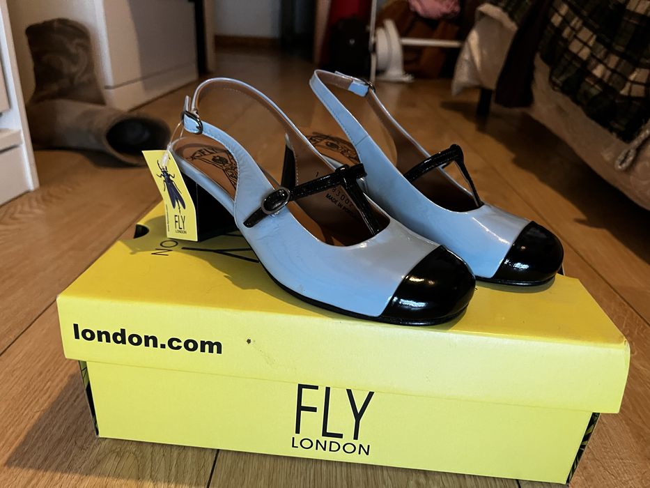 Sapatos Fly London